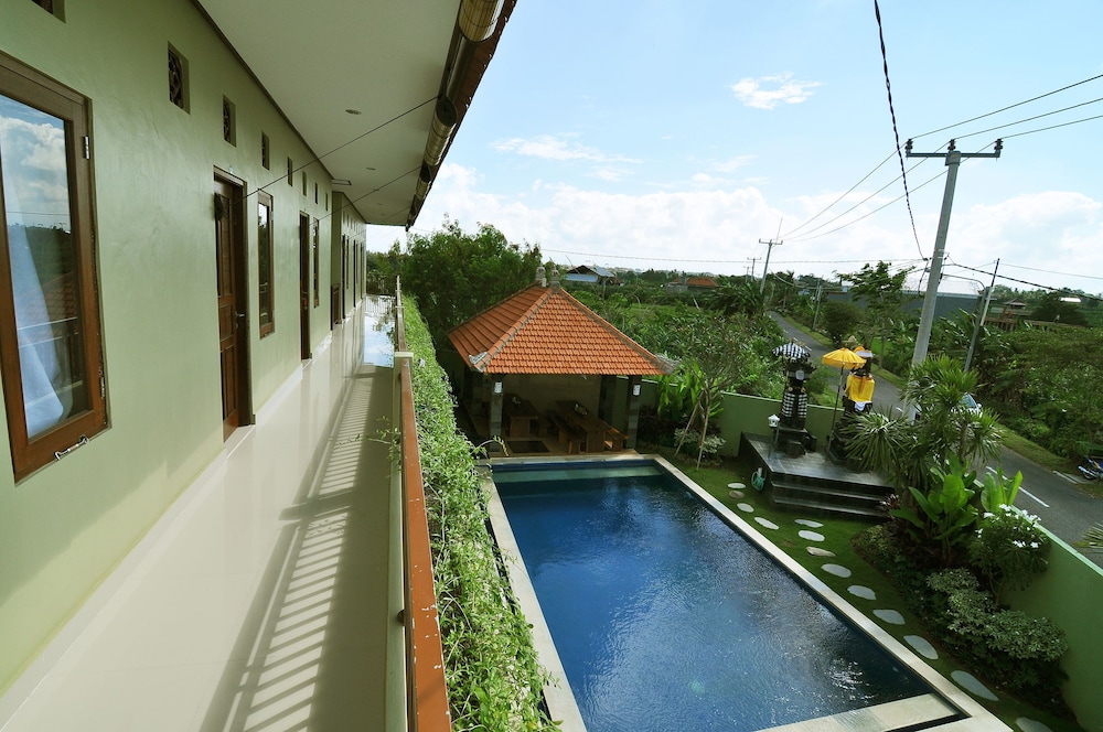 Cempaka Mas Guesthouse