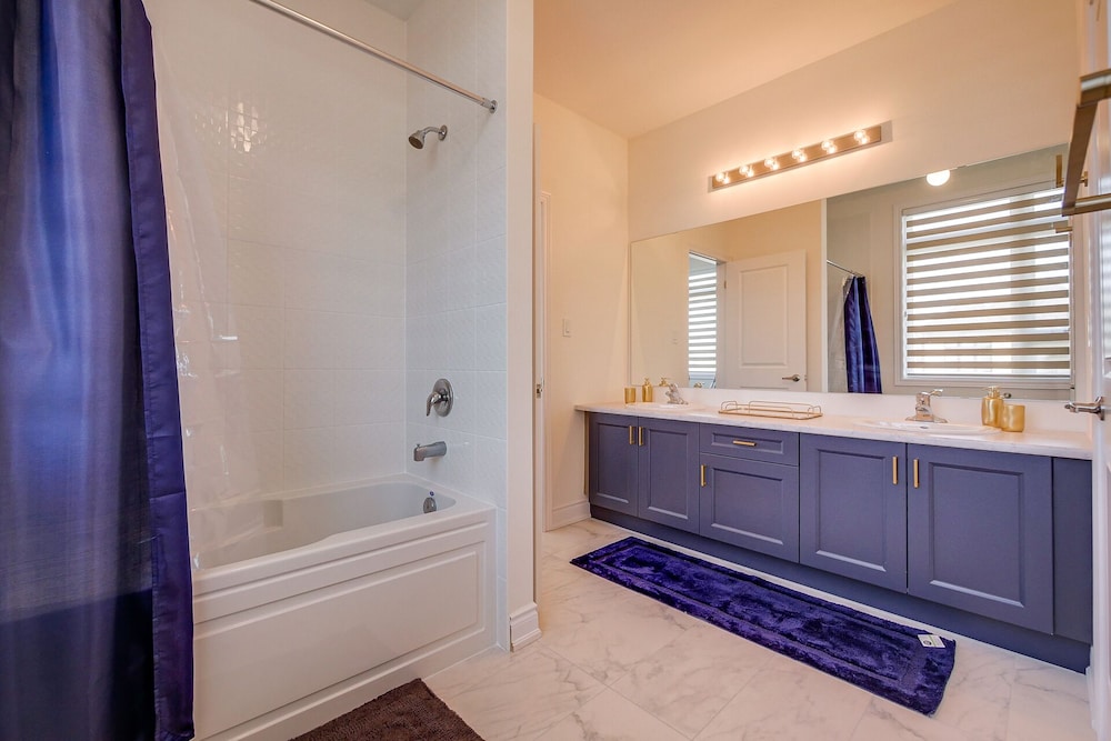Aaira Suites Luxury Villa