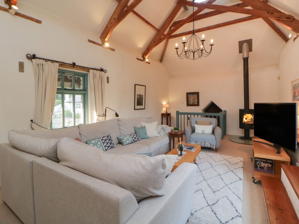 Bridgend Barn