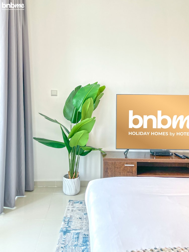 ST-Carson Tower B-2716 by bnbme homes
