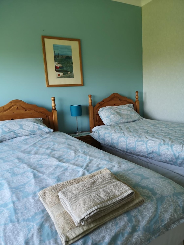 Lakeside Guest House