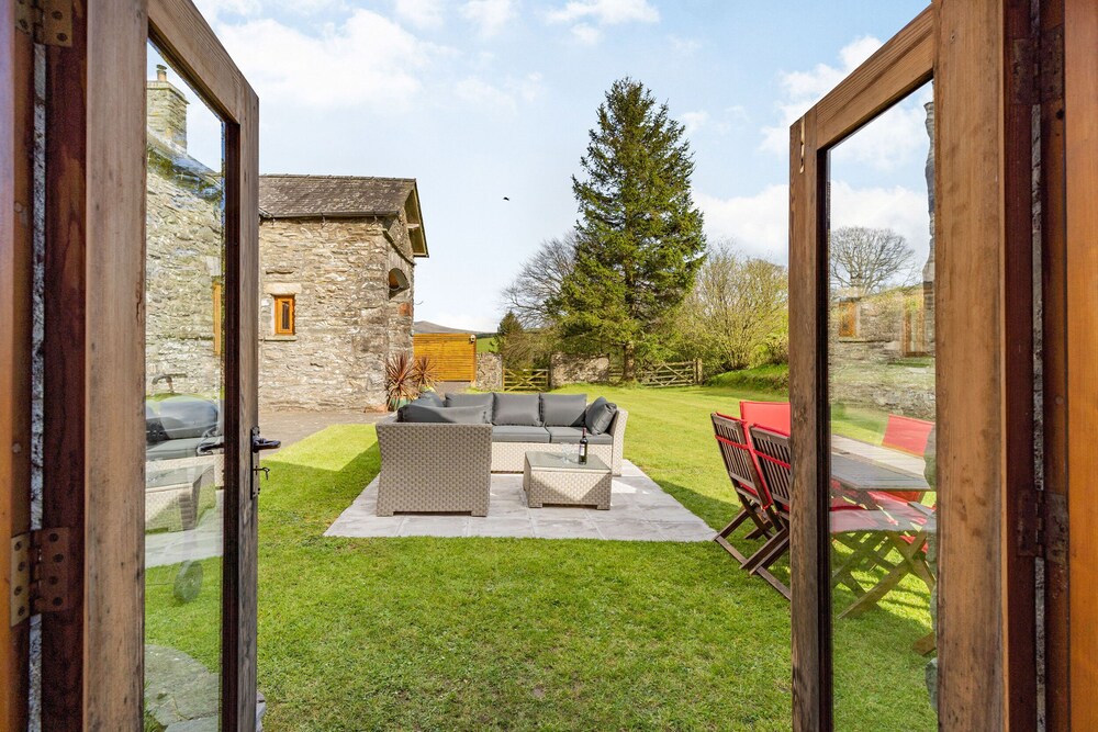 Moresdale Bank Cottage