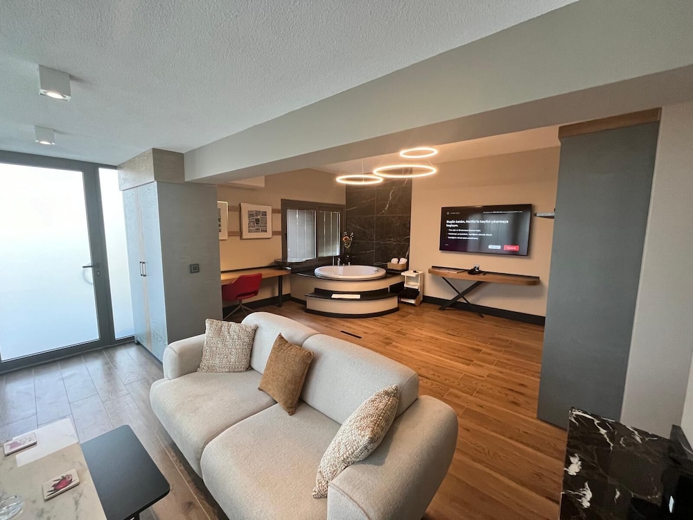 Rudis Otel - Image 23