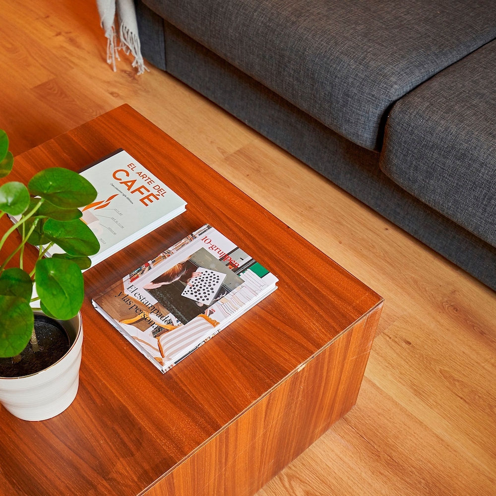 Charming Modern Apt in Trendy Gracia 5PP by Myrentalhost