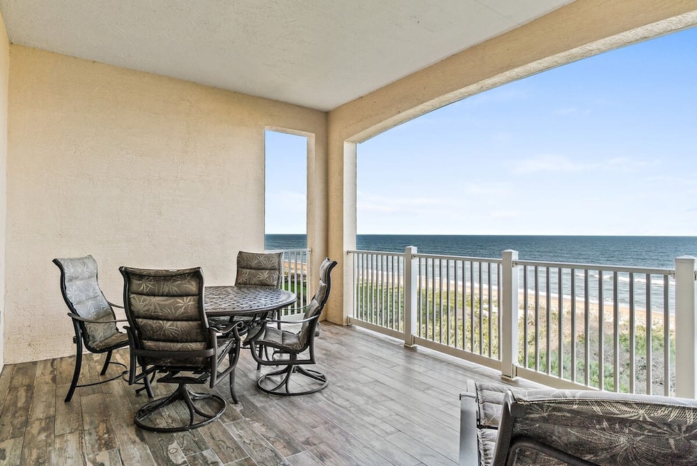 New Luxury Ocean Front 3 Bedroom 2 Bath Condo Sleeps 8 Cinnamon Beach Resort