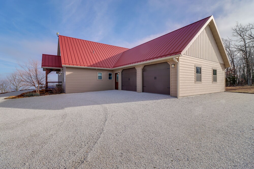 Spacious Harrison Vacation Rental w/ Deck & Views! view 3