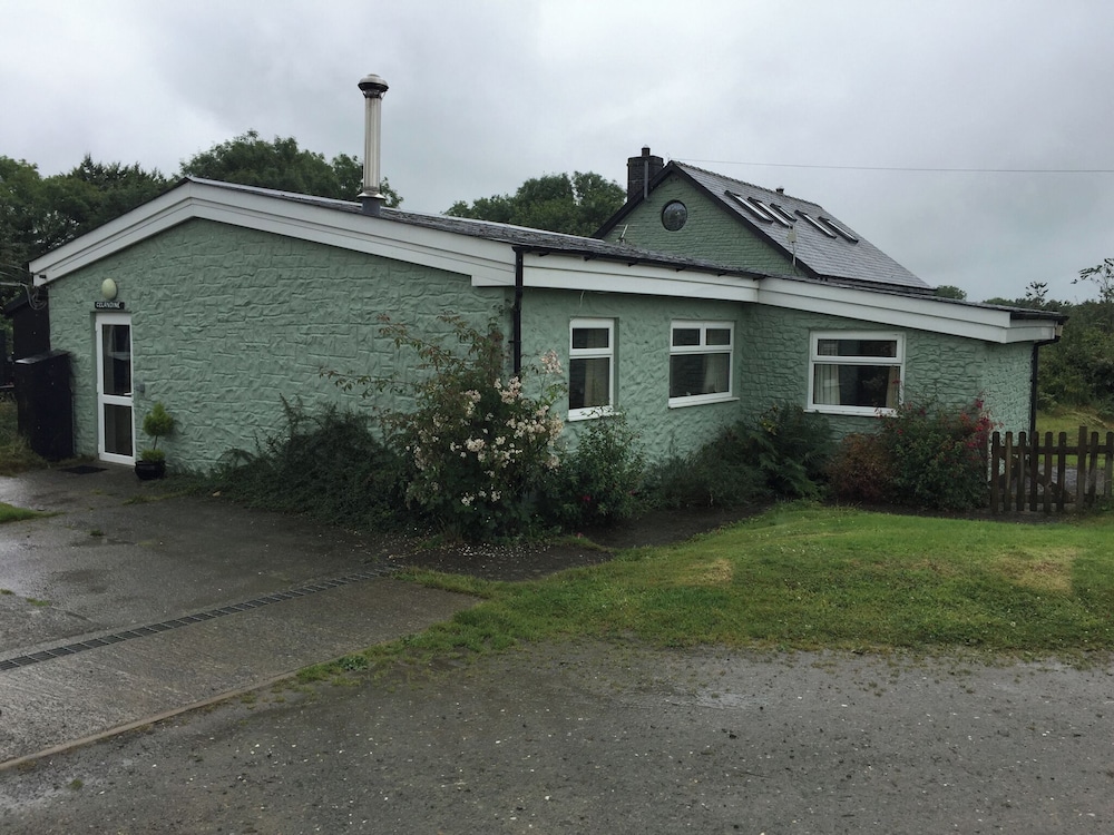 3 bed Detached Sound Healing Retreat Bungalow