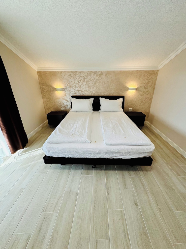 Roua Residence