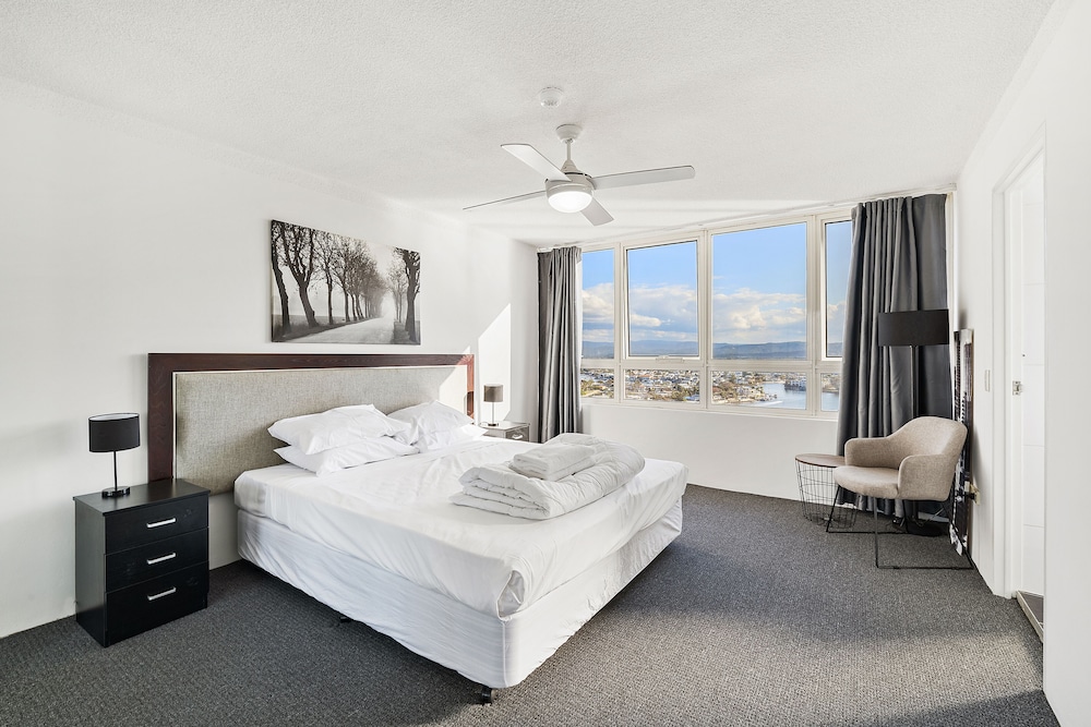 Surfers Paradise Vacations - Condor Ocean View Apartments managed by Gold Coast Premium - Property Image 18