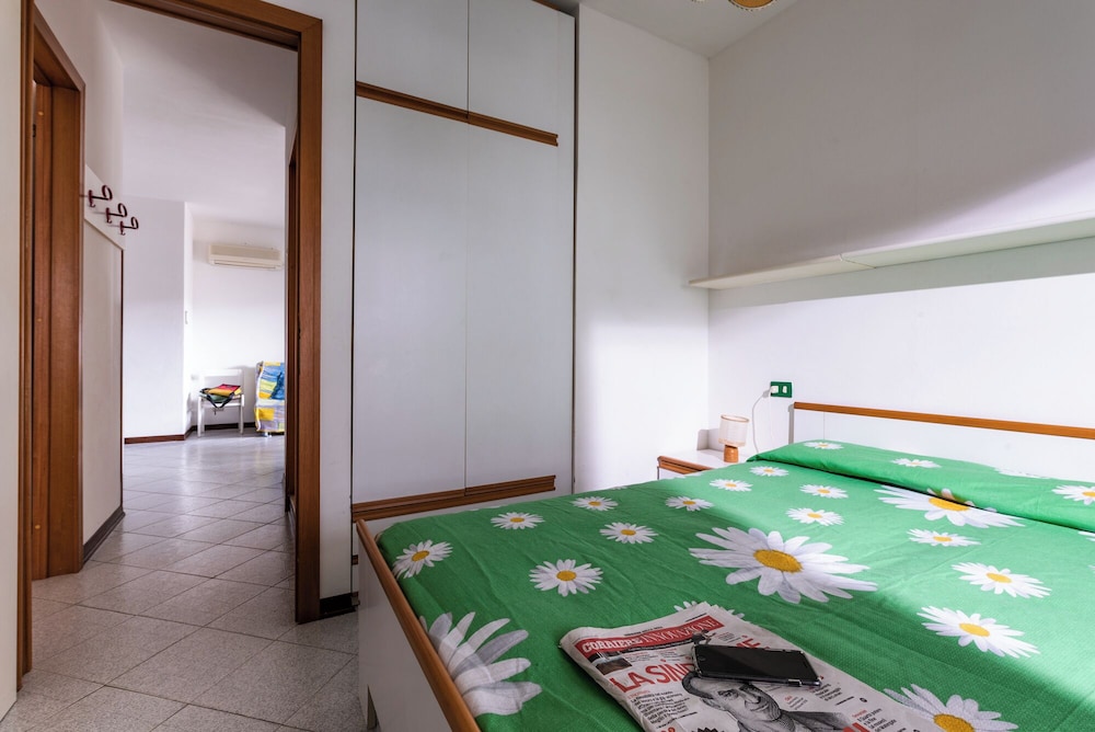 Warm and Bright Apartment in Bibione Near the sea