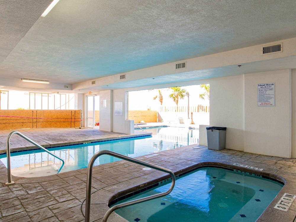Island Royale Penthouse #202 by Southern Vacation Rentals