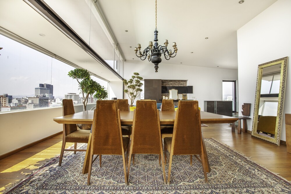 322-PH Polanco photo 4