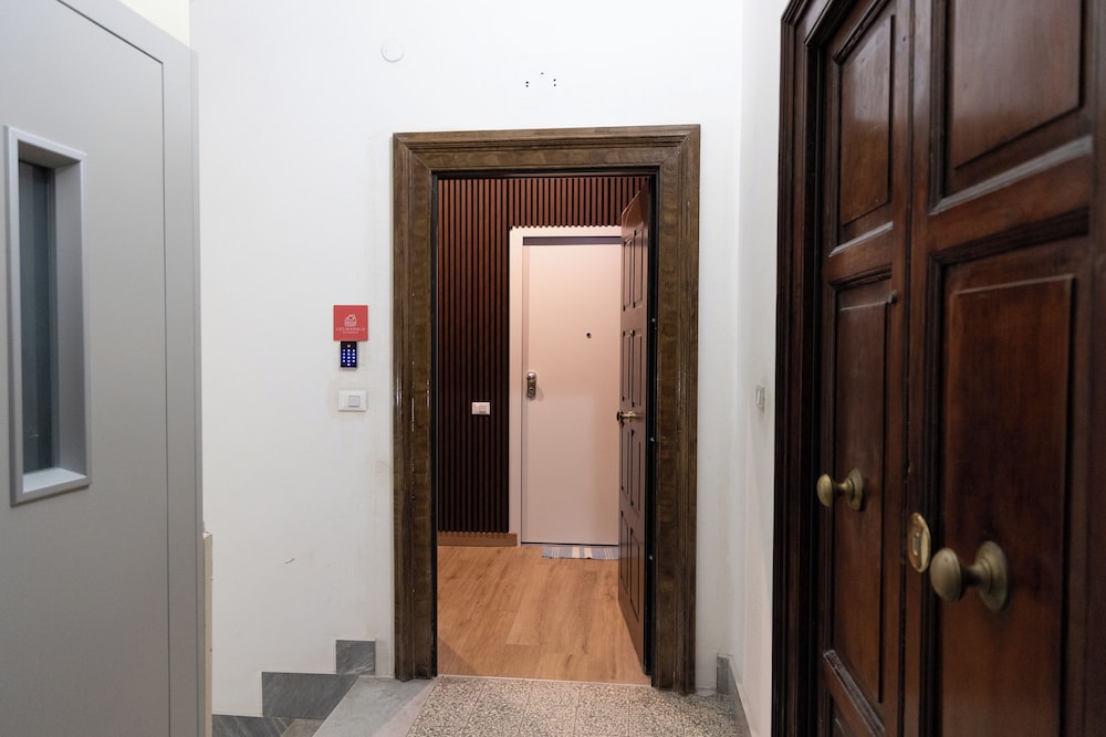 City Rooms 74