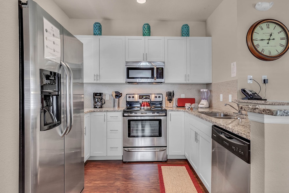 Lucaya Village 3040 #21-101 - Image 2