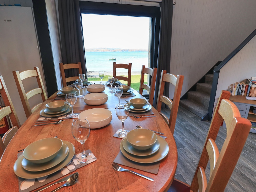 Doune Bay Lodge