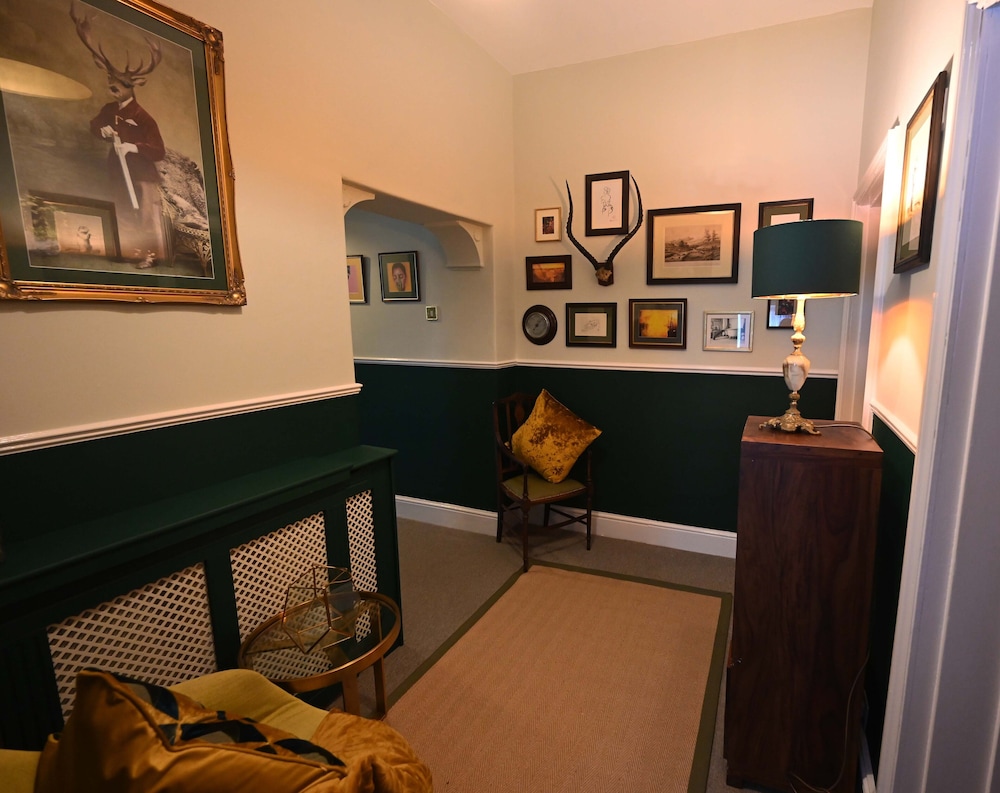 The Old Vicarage view 4