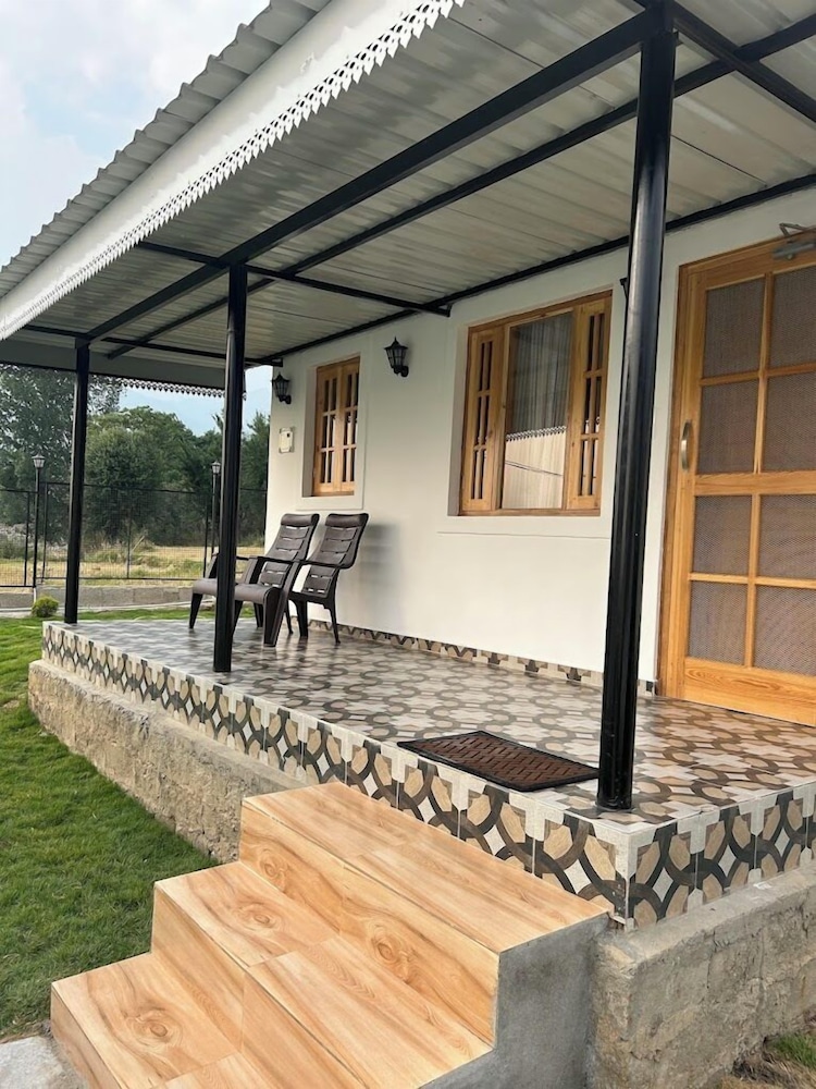 Saanjh Cottages