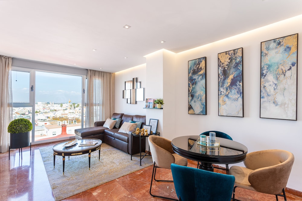 1 BD Apartment in the Heart of Seville With Great Views. San Pablo VI view 5