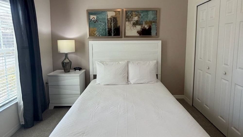 Spacious Family Townhouse Kissimmee - Sleeps 8