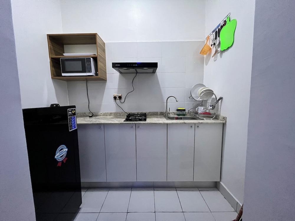 FURNISHED APARTMENTS