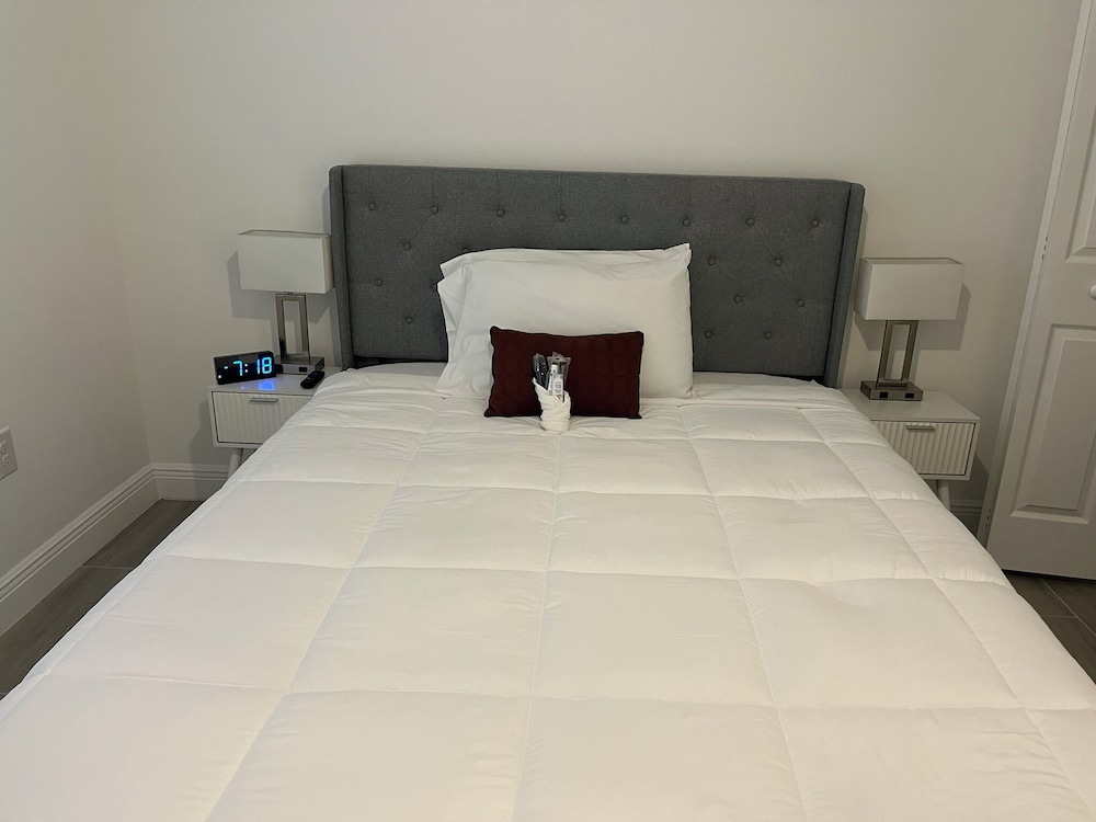 Cozy Fort Myers Extended Stay