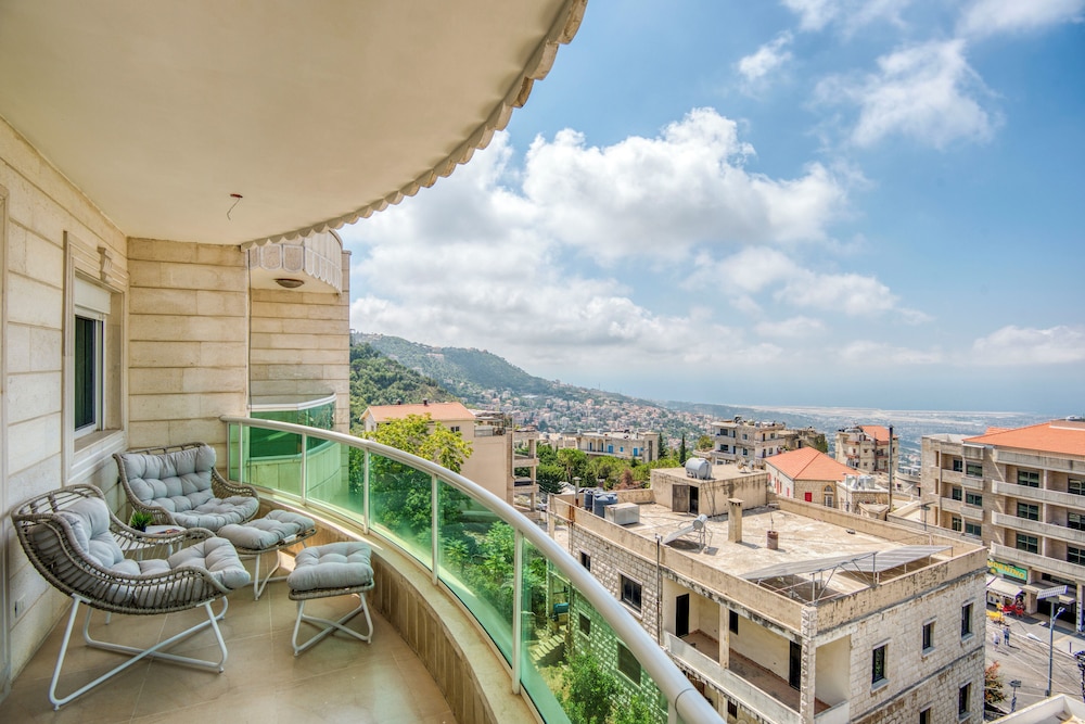 Veil 3-Bedroom Apartment in Aley