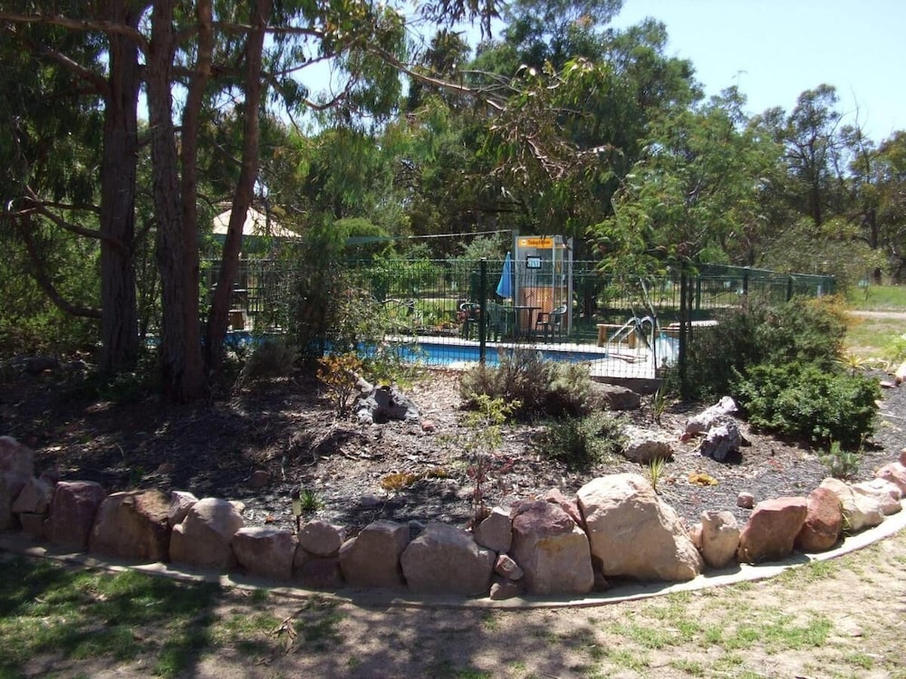 Stawell Caravan Park view 5