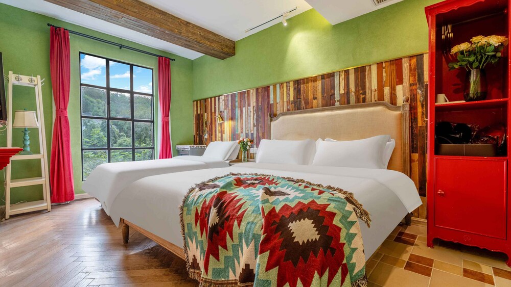 YINYUE HOTEL