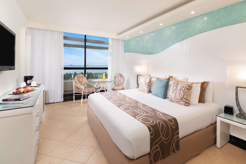 The Grand Oasis Cancun - All Inclusive