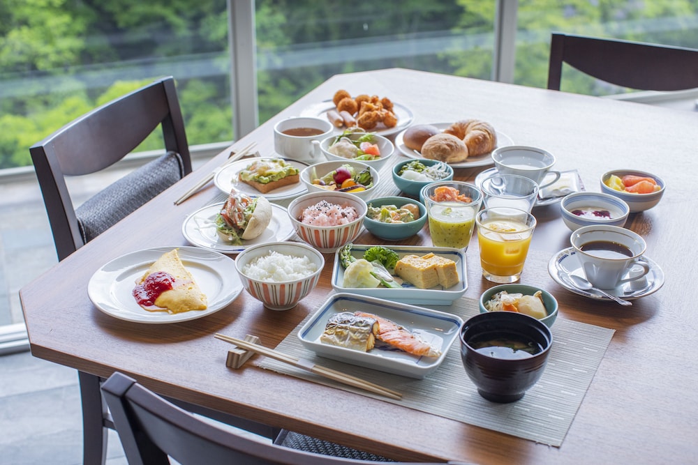 1000 Years of Tradition - Akiu Onsen Sakan