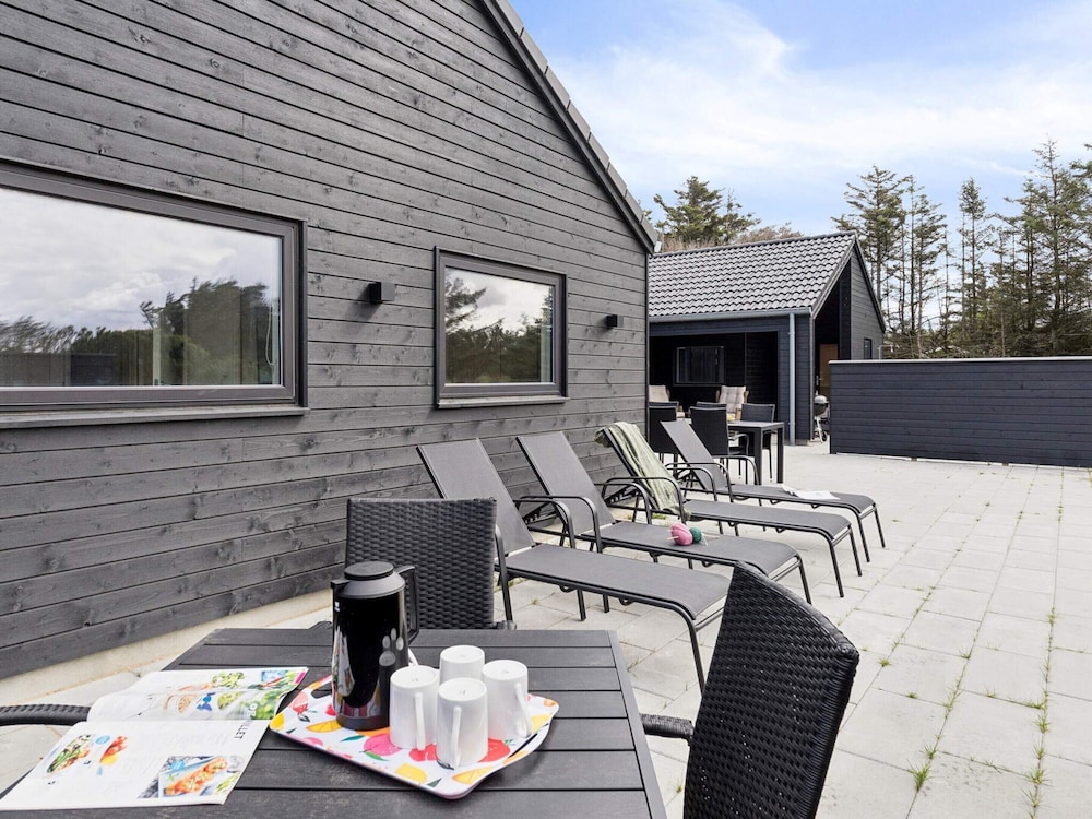 5 Star Holiday Home in Lokken