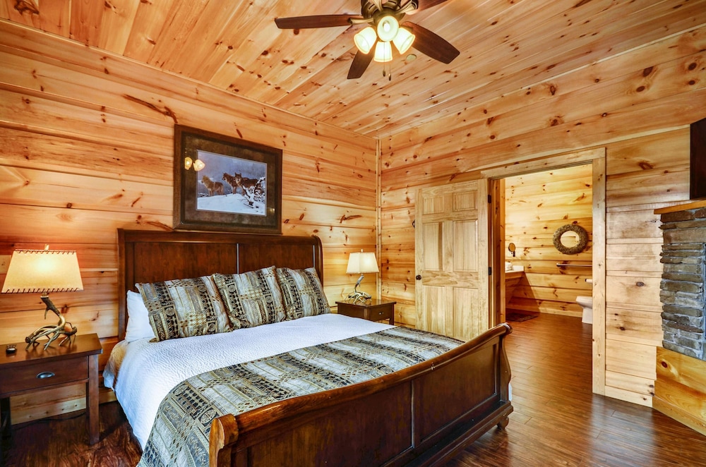 Luxury 14BR Haven: Views Games Hot Tubs More, Foto 14