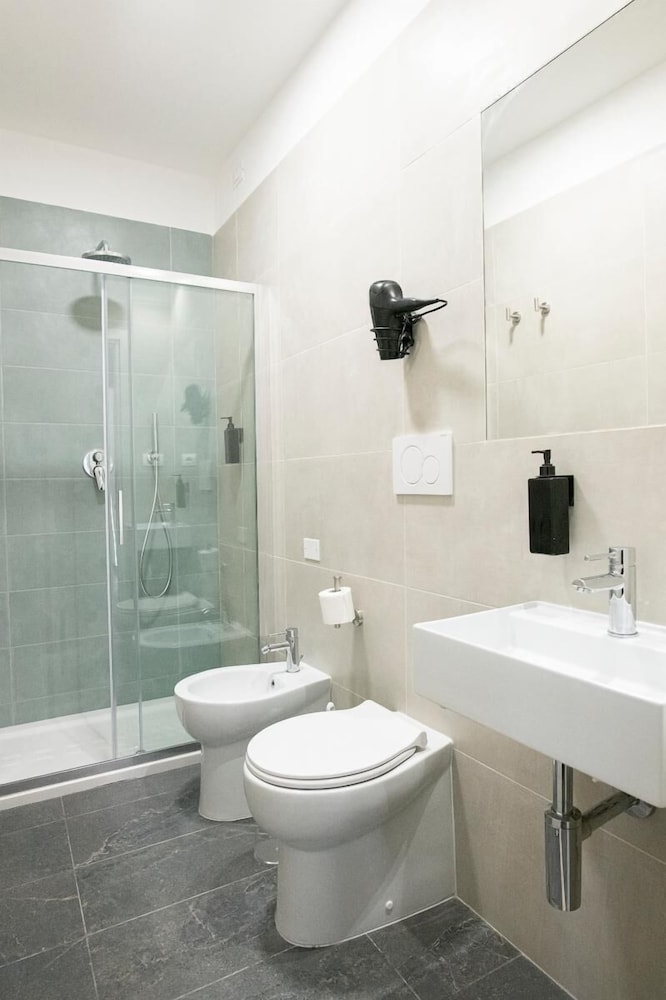 DoppioSei -Guest House