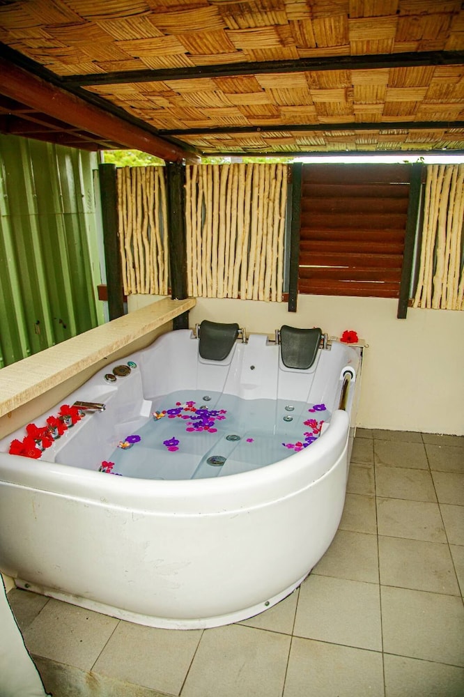 Seatiki Resort Fiji On the Coast-1