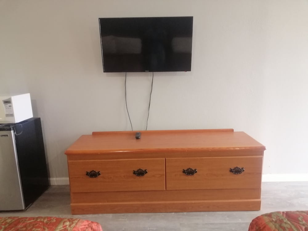 Royal Inn & Suite