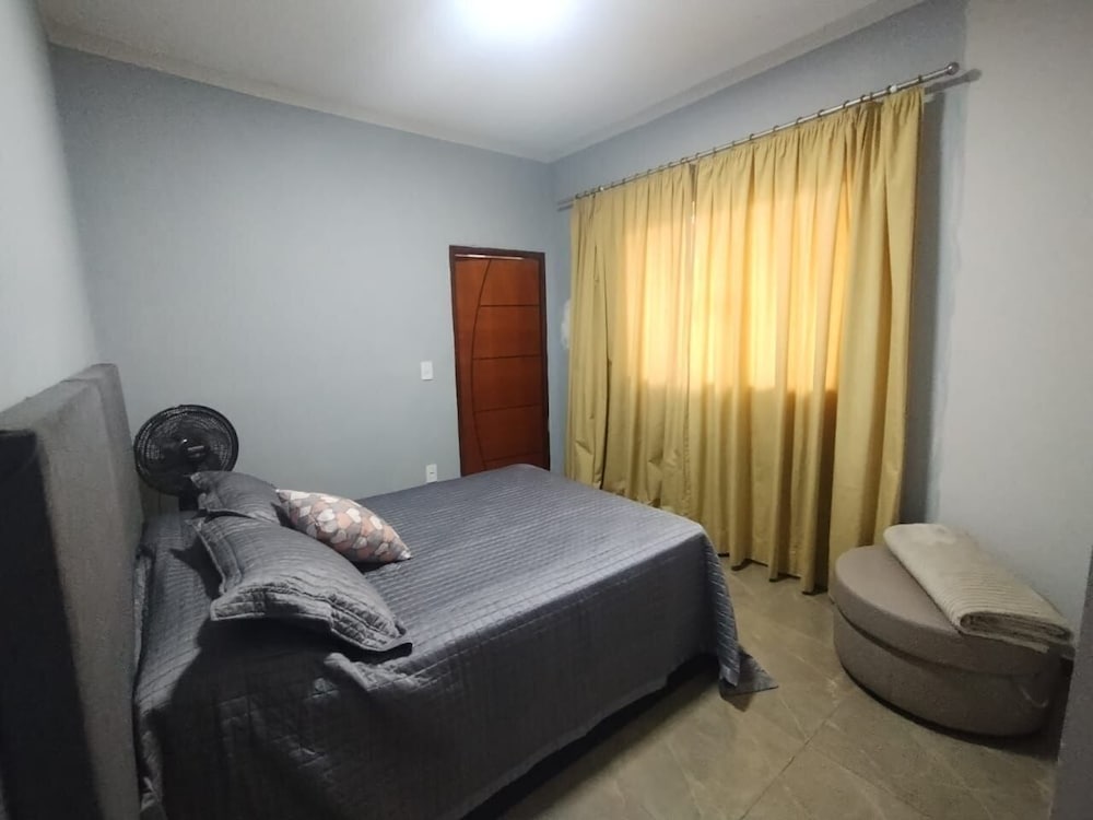 Casa do Rosa Conforto até 6 pessoas