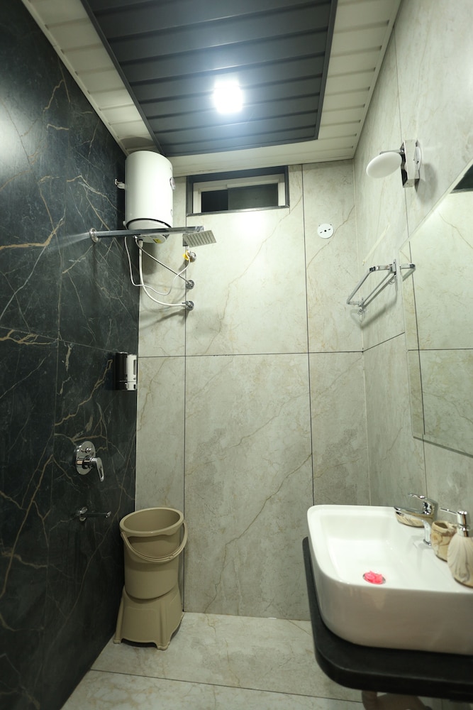 Govind Palace Restaurant and Resort
