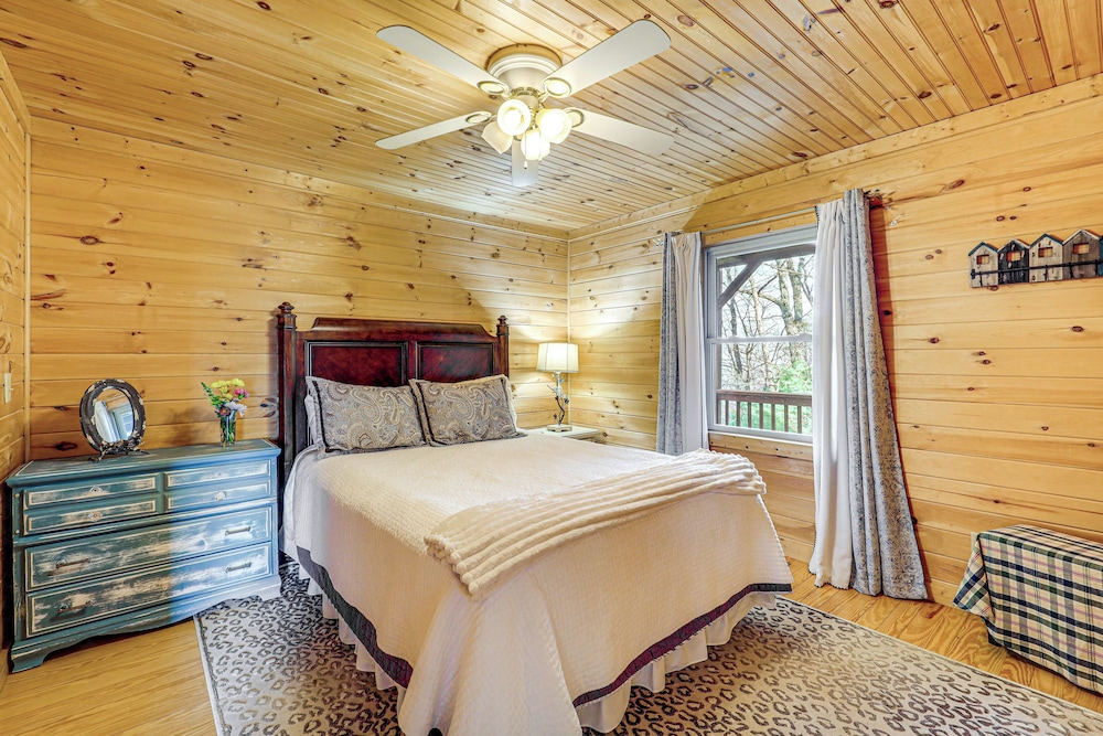 Deck & Views: Blue Ridge Mountain Cabin