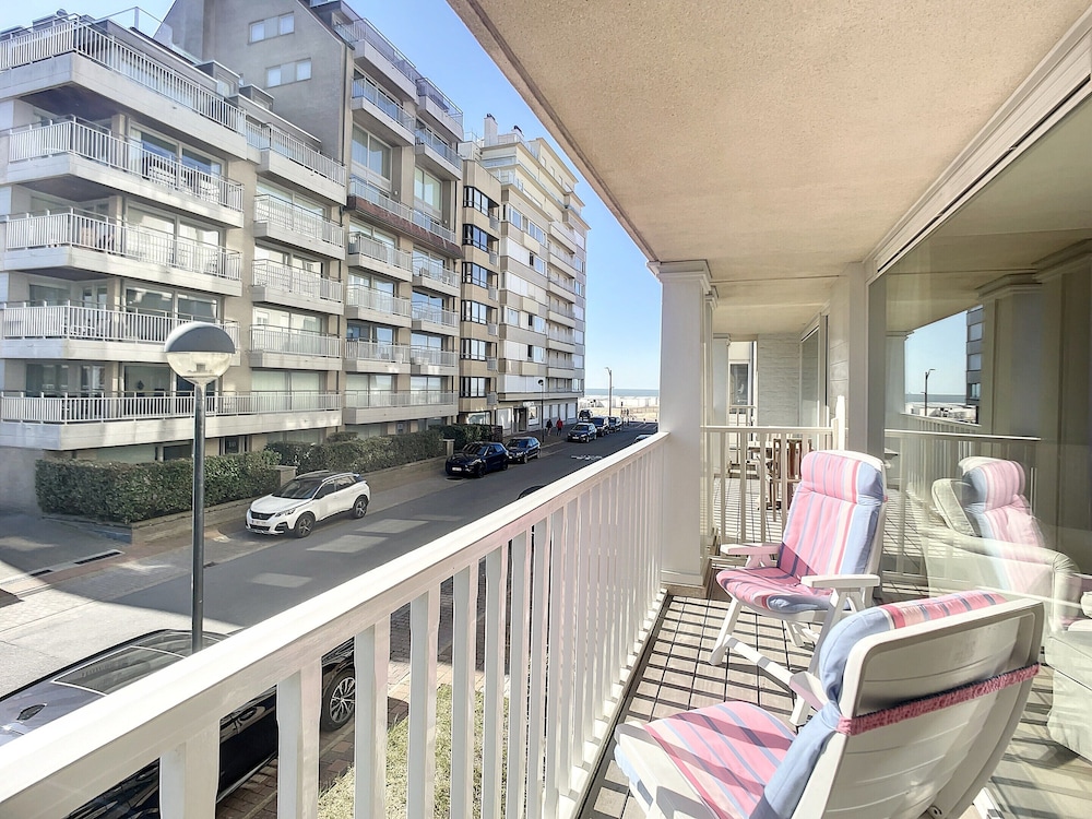 Apartment in Knokke-heist With Terrace