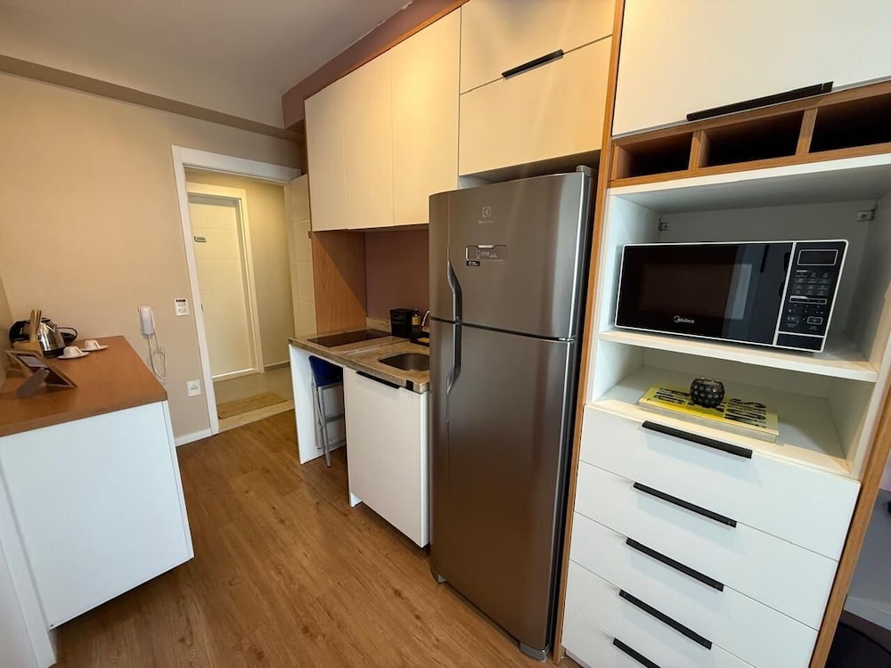Haus Mitre Residences