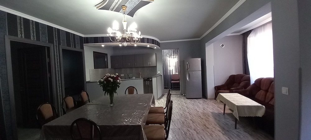 Hause of AshotArmeni