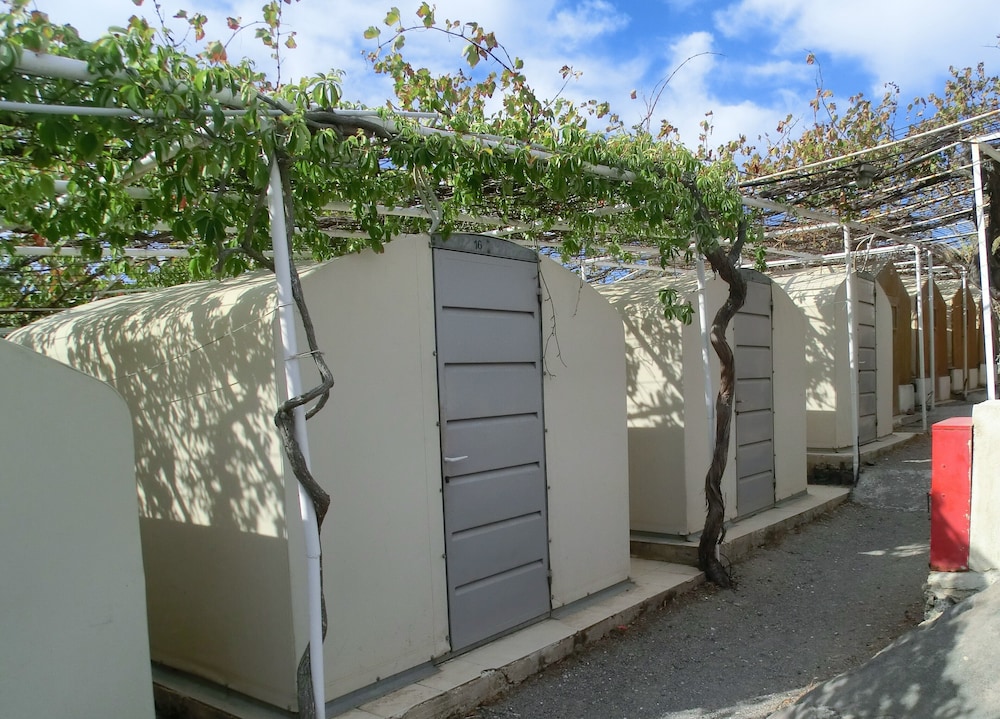 Santorini Camping & Hostel