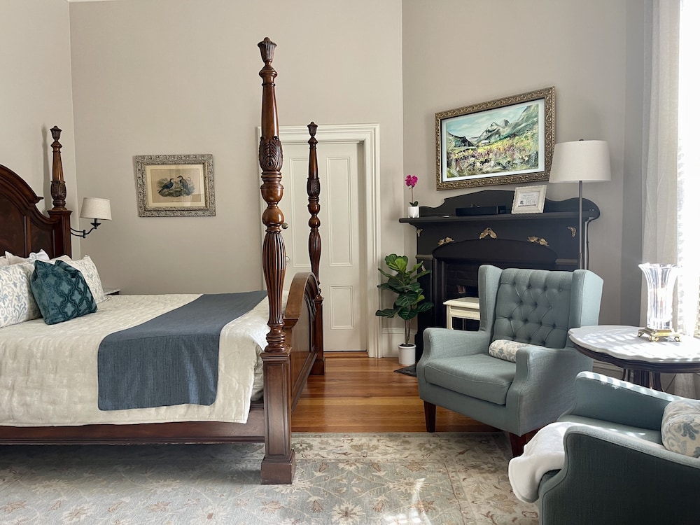 Ashland Vacations - McCall House Boutique Inn - Property Image 63