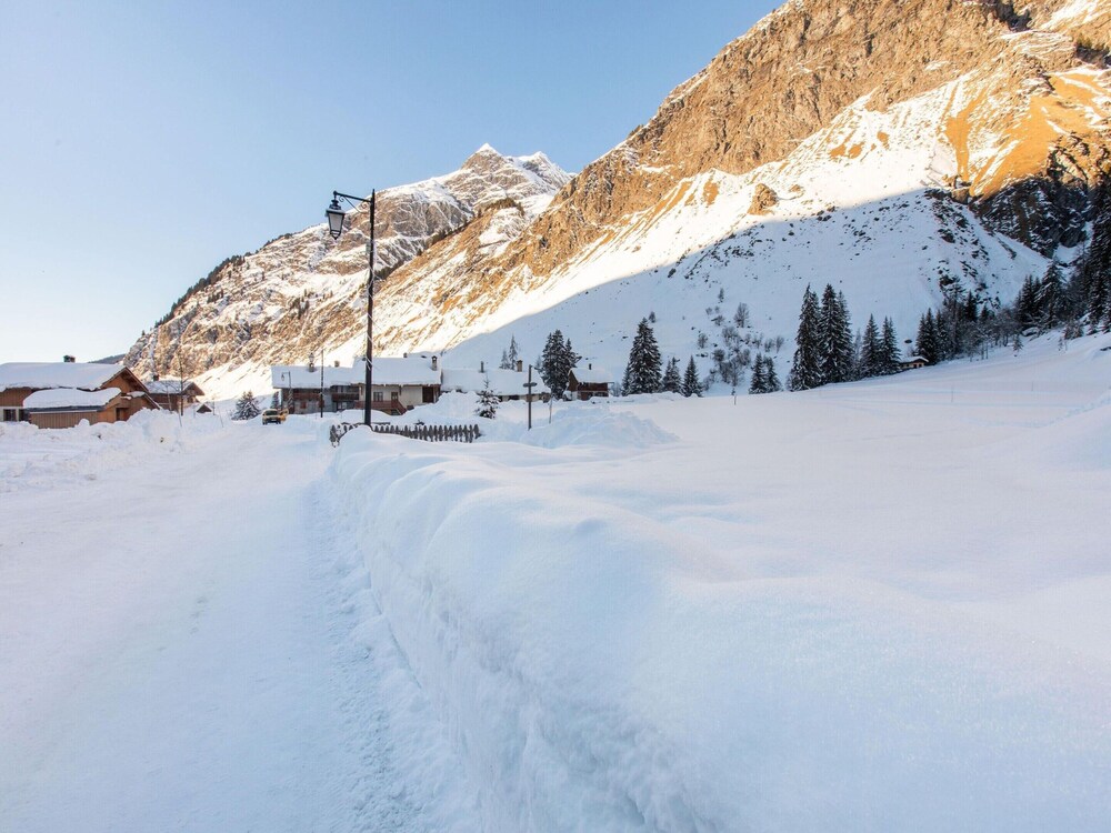 Vanoise Chalet in Prime Location