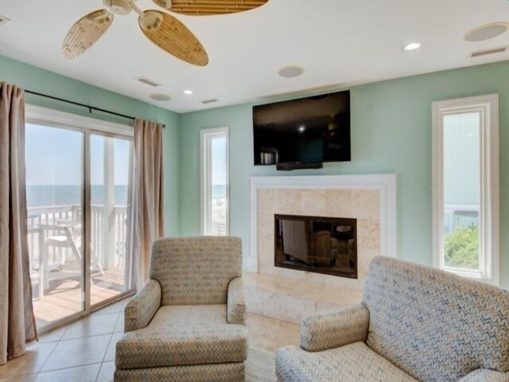 Sweet N Salty 3 Bedroom Townhouse
