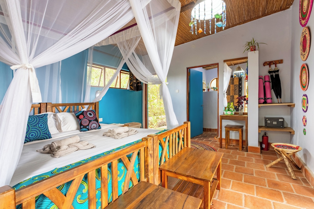 Chameleon Hill Forest Lodge