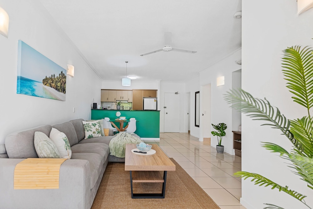 Urban Tropics Modern Resort Apartment