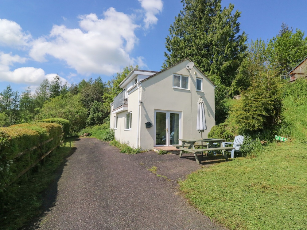 5 Forest Park Lodge