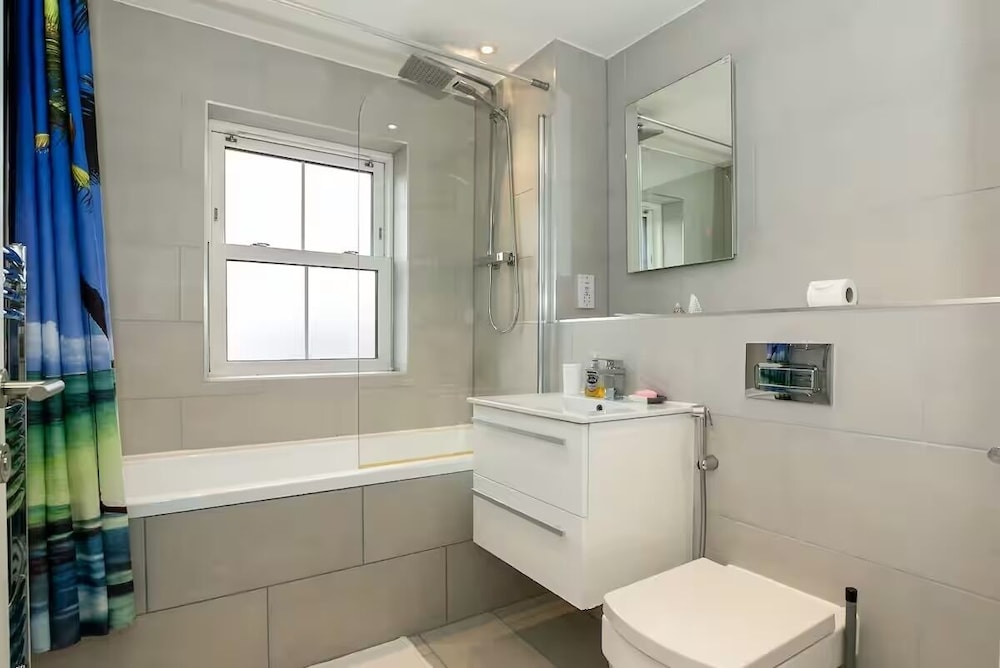 Cosy 3 Bedroom Home  Bicester Village