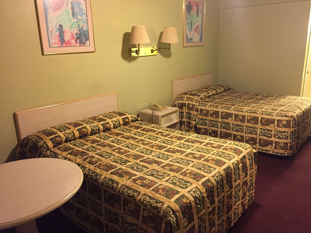 Sebring Vacations - Sebring Inn - Property Image 25